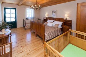 6 habitaciones, wifi gratis y ropa de cama