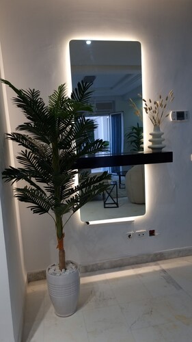 Seaside getaway: WIFI and prime location