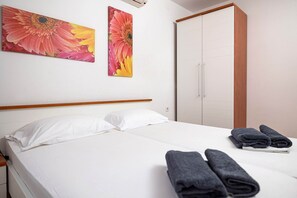 3 chambres, Wi-Fi gratuit, draps fournis