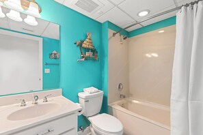 Condo, Multiple Beds, Balcony, Ocean View (Emerald Beach Resort 234) | Bathroom | Combined shower/bathtub, towels - Emerald Beach Resort by Blue Swell (Panama City Beach)
