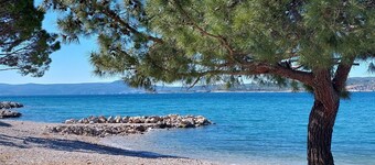 Grazioso appartamento a soli 50 metri dalla spiaggia con terrazza privata, vista mare, posto auto