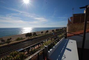 Property grounds - Masnou Chill - Penthouse Terrace in front of the Beach (El Masnou)