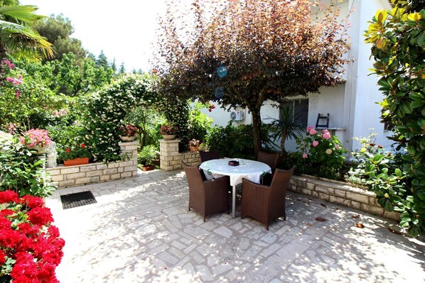 Restauration en plein air