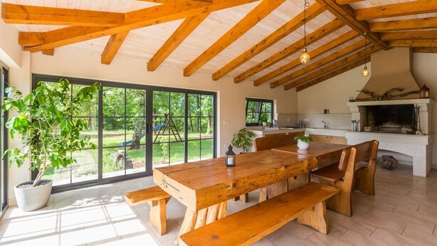 Dining - Dog-friendly paradise with pool, playground, barbecue area, private terrace (Sveti Lovrec)