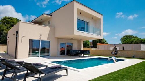 Villa Paula by Villas Guide
