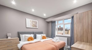 5 bedrooms, iron/ironing board, travel crib, WiFi