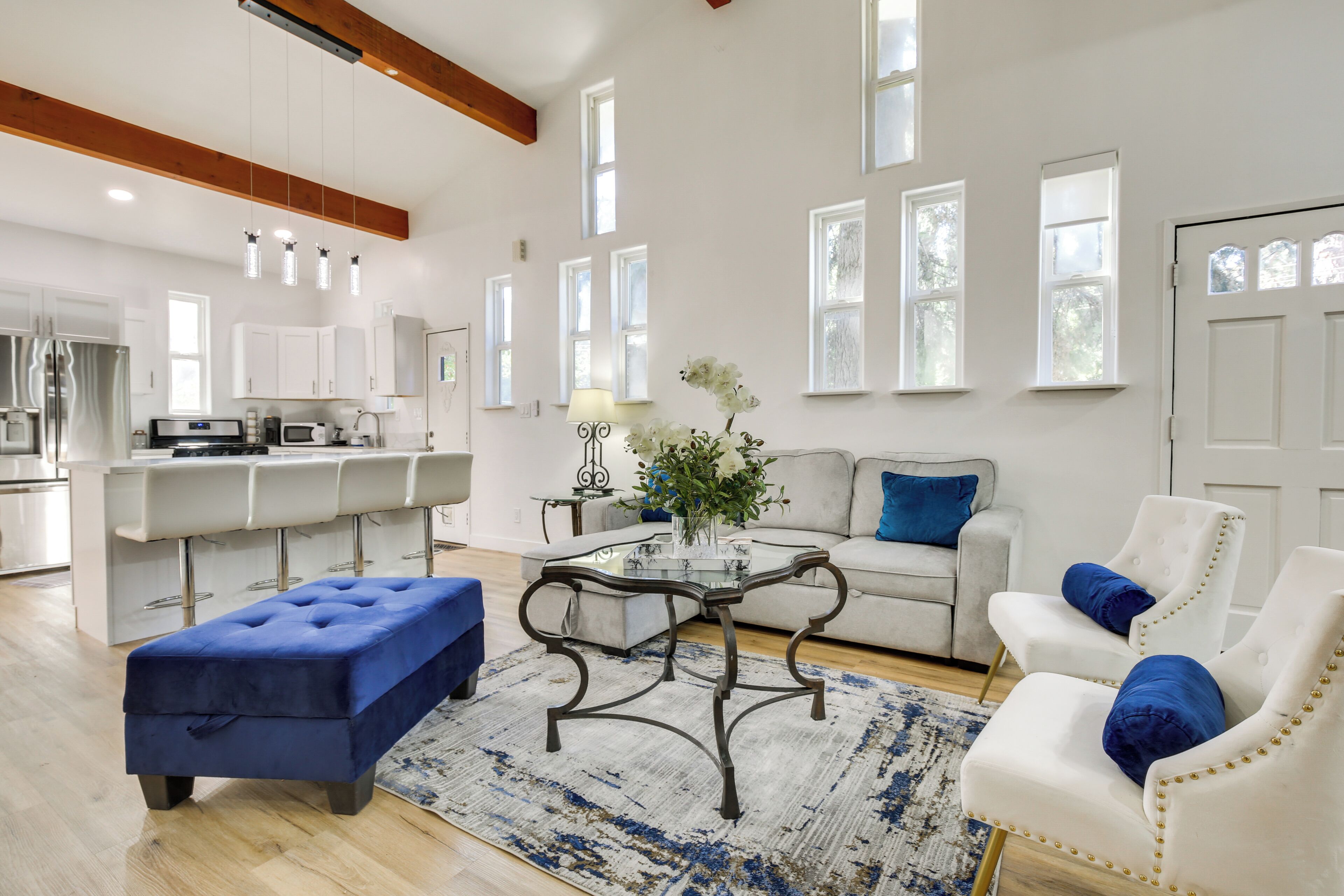 House (2 Bedrooms) | Interior