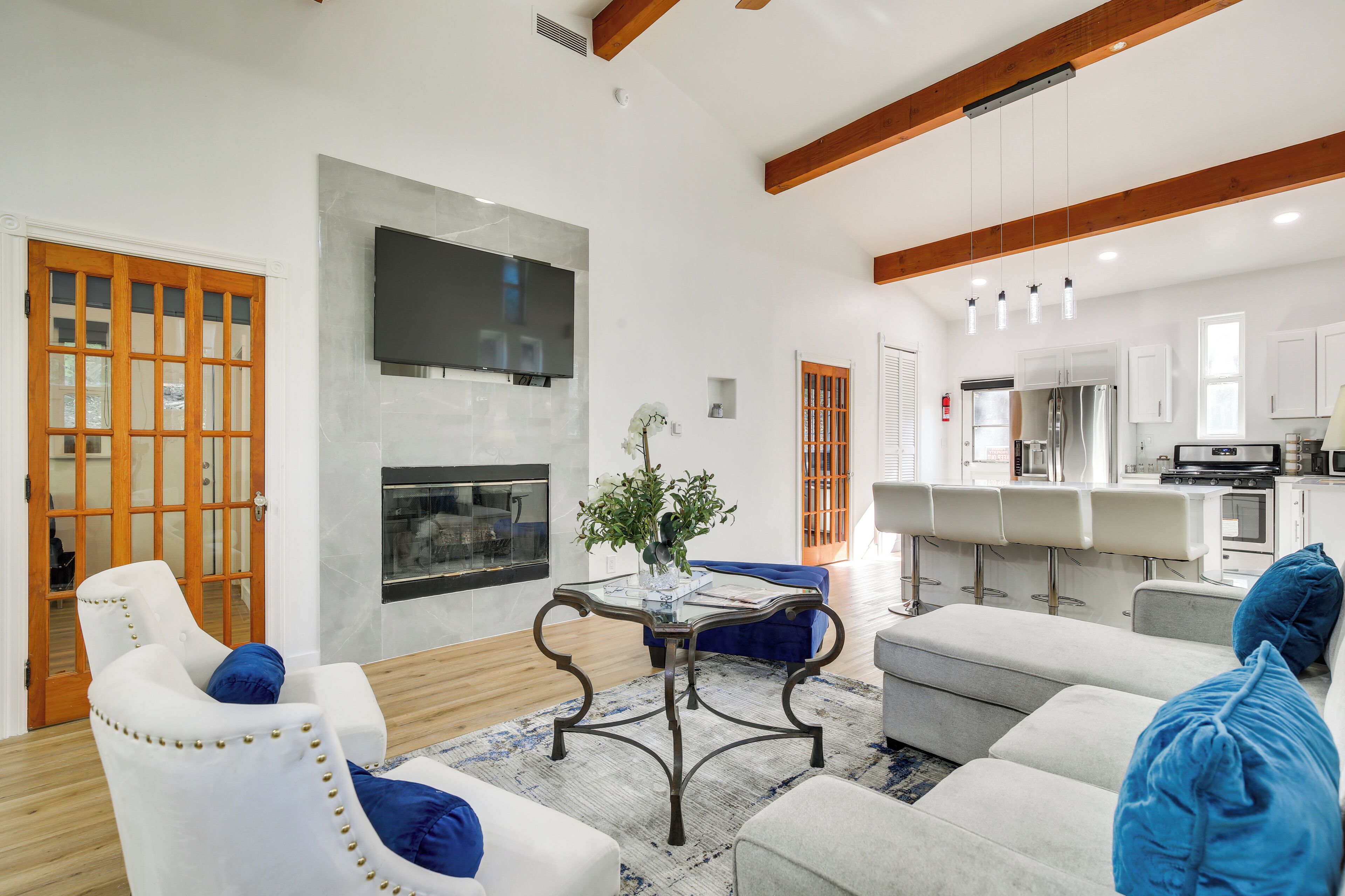 House (2 Bedrooms) | Interior