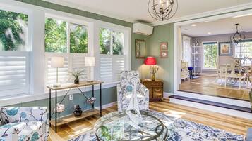 Rumah (2 Bedrooms) | Interior