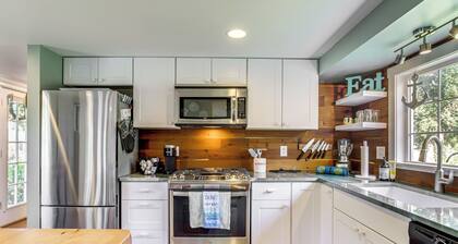 Tilghman Island Retreat By Knapps Narrows!