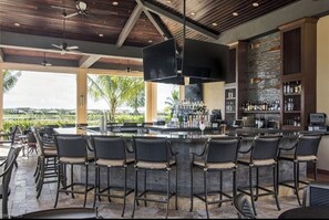 Bar (en la propiedad)