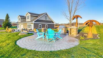 House (2 Bedrooms) | Outdoor dining