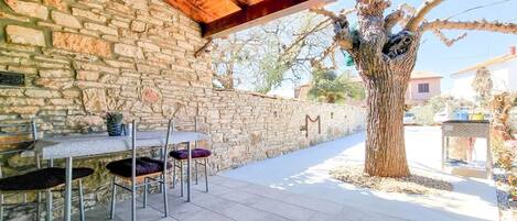 Restauration extérieure