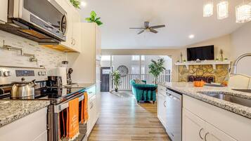 House (4 Bedrooms) | Bahagian dalam