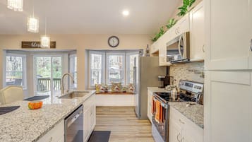 House (4 Bedrooms) | Bahagian dalam