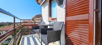 Rustic studio apartment just 700 meters to the beach with sea view