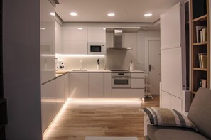 Apartment, 1 Schlafzimmer, Balkon, Stadtblick | Innenbereich