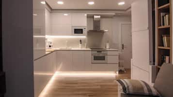 Apartament, 1 dormitori, balcó, vistes a la ciutat | Interior