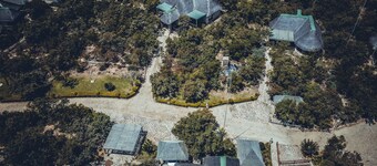 Room in Guest Room - Mmakuba Private Game Lodge, Deluxe Chalet 9B