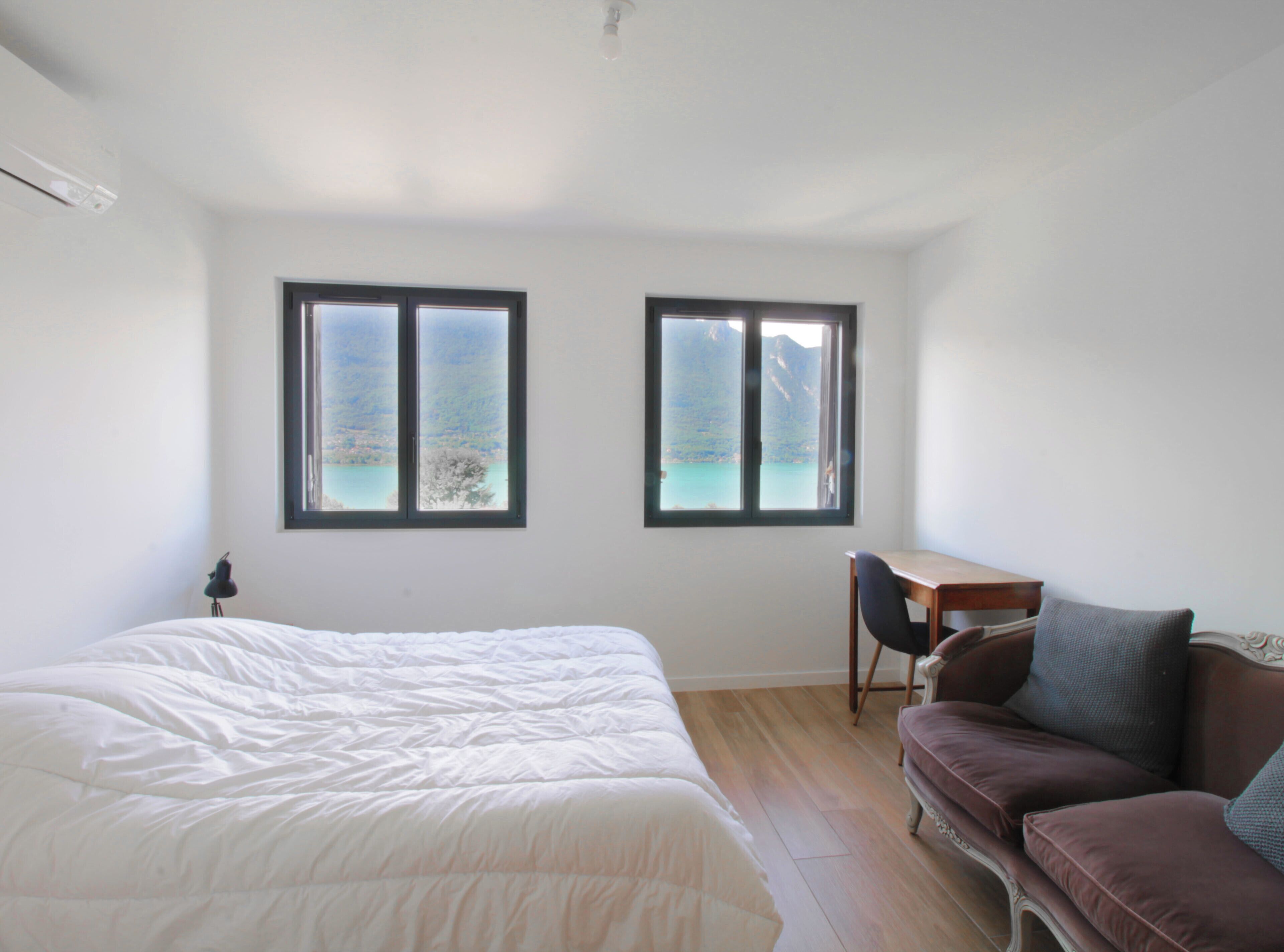 4 chambres, fer et planche à repasser, lit parapluie, Wi-Fi