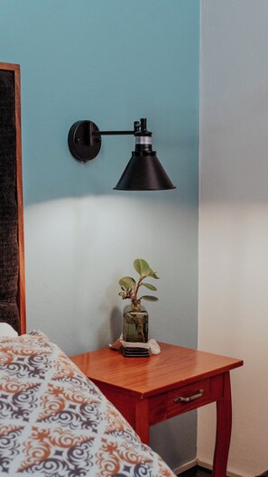 1 Schlafzimmer, Schreibtisch, Bügeleisen/Bügelbrett, Reisekinderbett