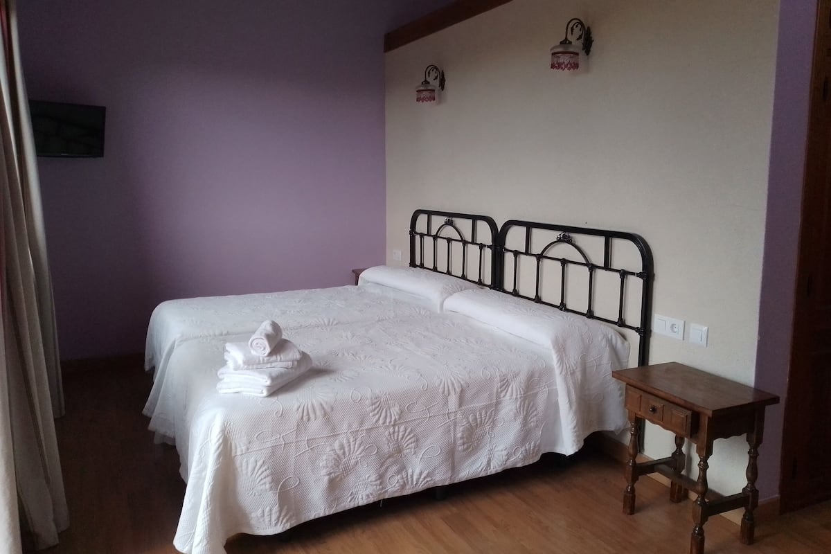 Zweibettzimmer, Gartenblick