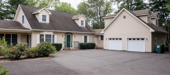 Edna's Place at Meadow Hill