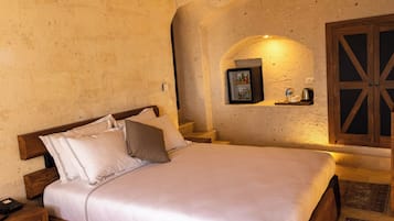 1 dormitorio, tabla de planchar con plancha, wifi
