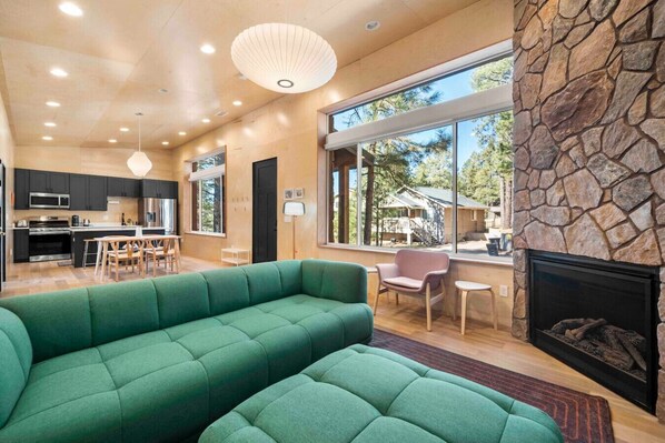 Älytelevisio, takka, stereot