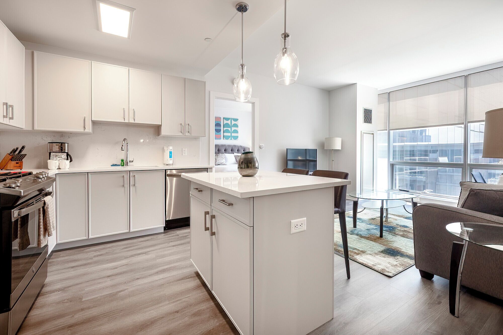 豪華公寓, 廚房 | 私人廚房 | 大型冰箱、微波爐、烤箱、爐台