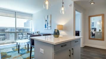 Deluxe Apartment, Kitchen | Living area | Smart TV