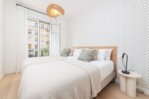 Iron/ironing board, free WiFi, bed sheets - Gutenberg Beach - Holiday Apartment in Malaga (Málaga)