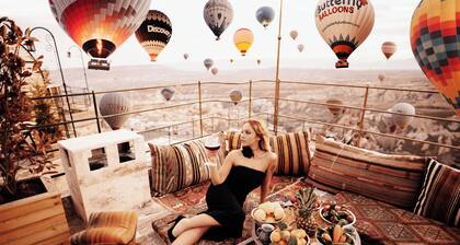 Charming Balloon view Premium Cave Suite with Bathtub 107