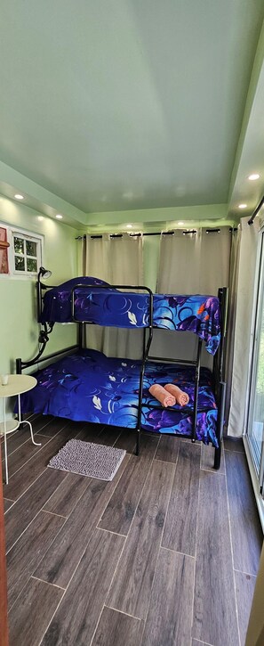 Comfort Bungalow | 2 bedrooms, blackout drapes, free WiFi, bed sheets - Rincón de Paz (Jarabacoa)