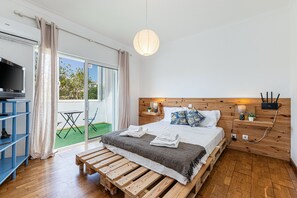 5 chambres, fer et planche Ă repasser, Wi-Fi gratuit, draps fournis