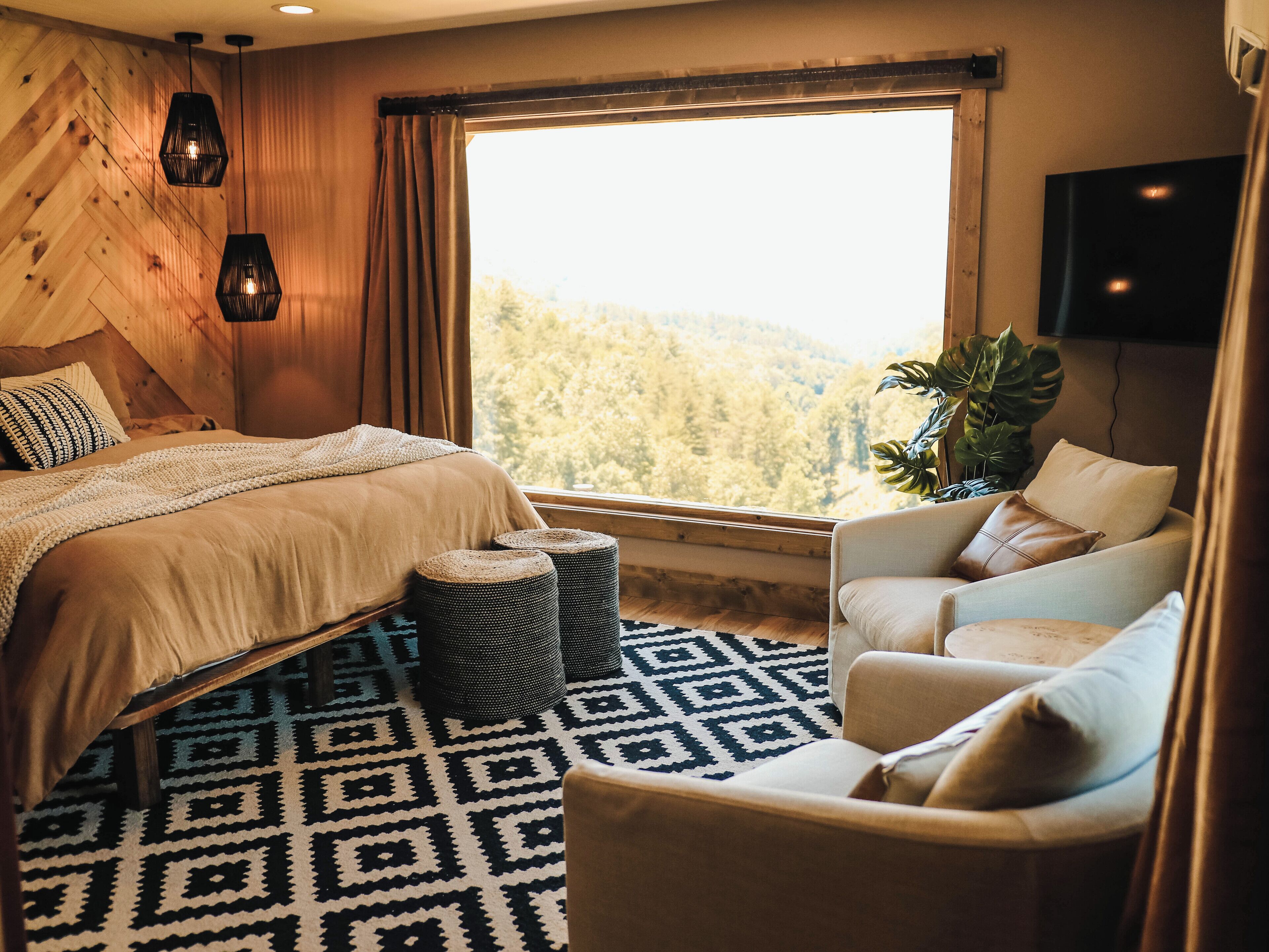 Yhden hengen premier-huone, vuoristonäköala | Ilmainen Wi-Fi, vuodevaatteet