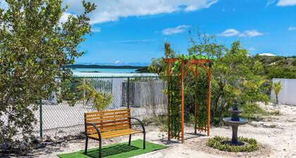 Chalk Sound Jungle Oasis Apartments