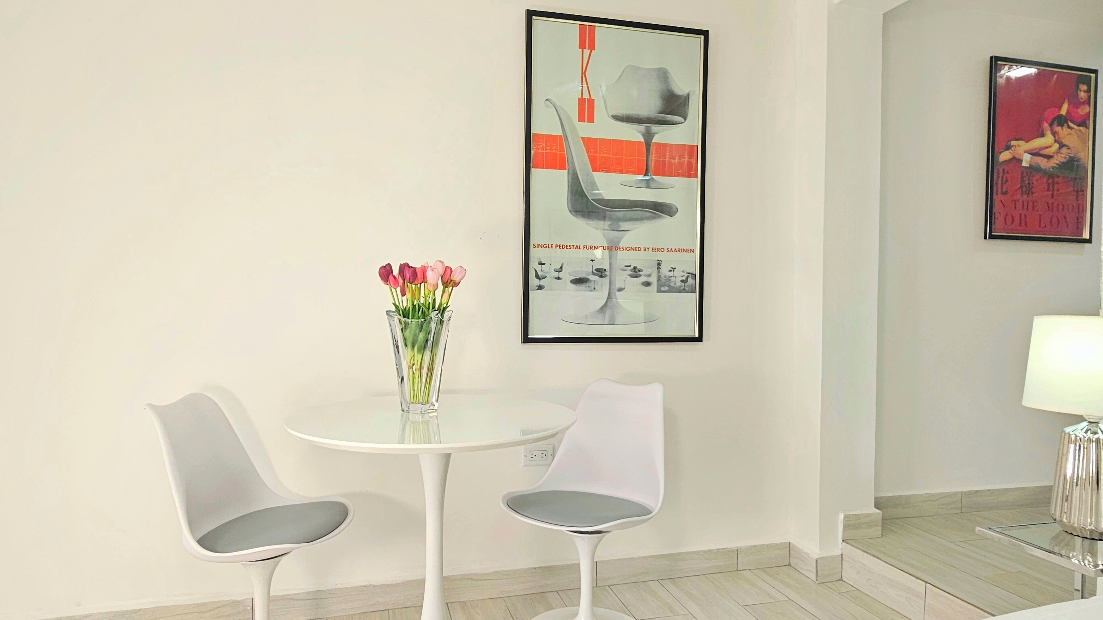 Deluxe Studio, Valley View | Living area | TV