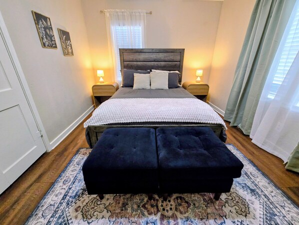 2 bedrooms, iron/ironing board, WiFi, bed sheets