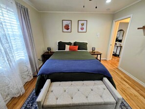 2 chambres, fer et planche à repasser, Wi-Fi gratuit, draps fournis