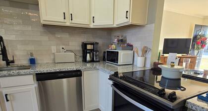 Charming 2-bedroom house in Lubbock TX, Walking Distance from Texas Tech
