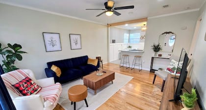 Charming 2-bedroom house in Lubbock TX, Walking Distance from Texas Tech