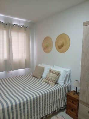 Appartement Premium, accès piscine, vue plage | 2 chambres, bureau, espace de travail pour ordinateur portable