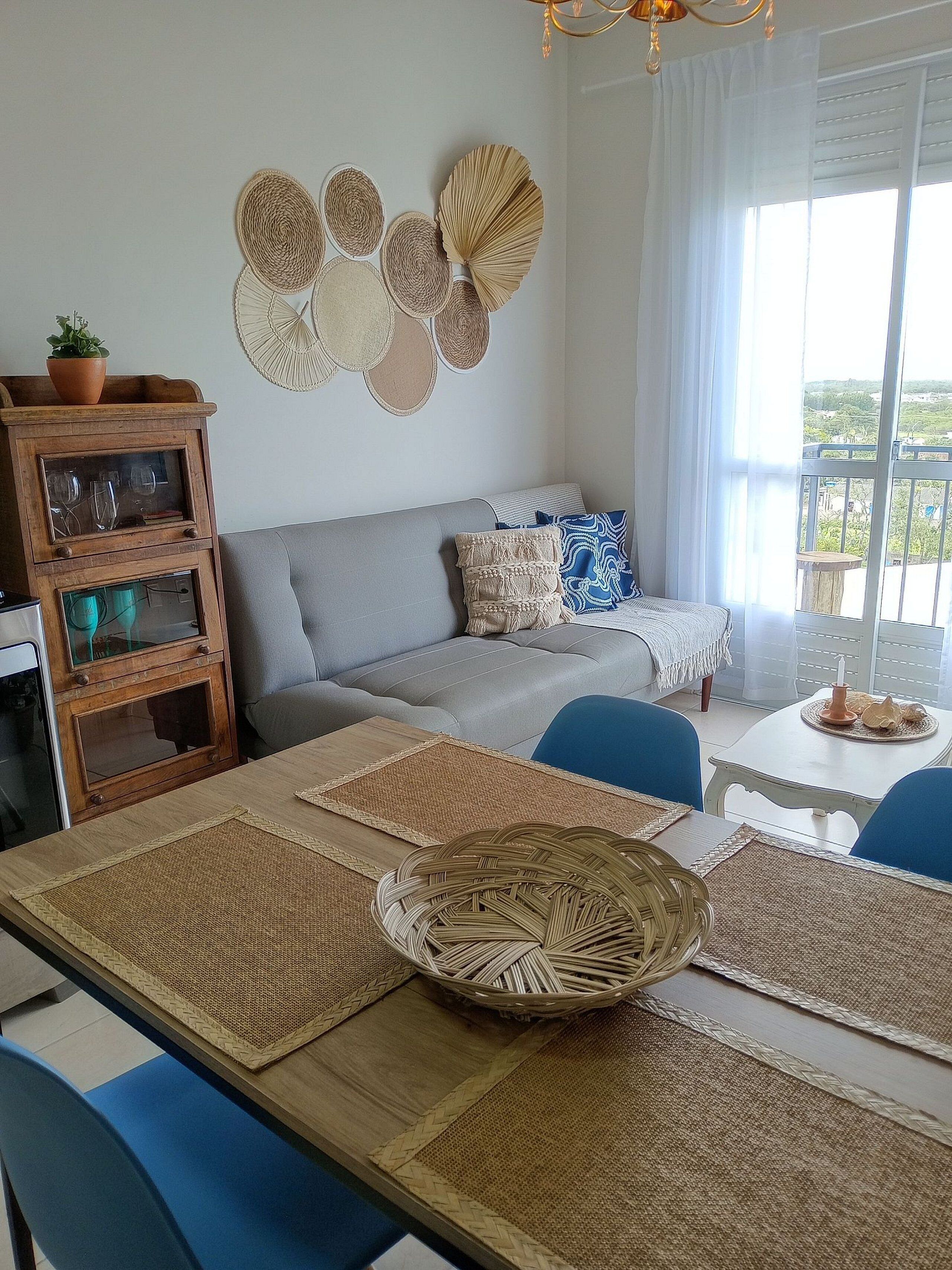 Premium Apartment, Pool Access, Beach View | Living area | 32-inch Smart TV with digital channels, Netflix, pay movies