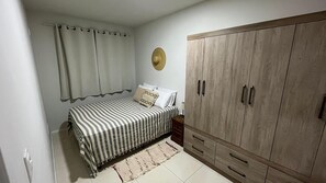 Premium Apartment, Pool Access, Beach View