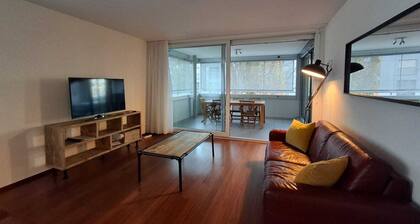 4-Bedroom Getaway in Zug with Fast Wi-Fi and Spacious Living