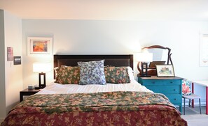 2 室のベッドルーム、アイロン / アイロン台、WiFi、ベッドシーツ