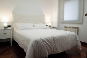 1 bedroom, iron/ironing board, travel crib, free WiFi - Centrally located apartment in Vigo 5 minutes from Puerta del Sol (Vigo)