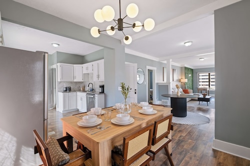 Cozy 5 BD house near Blackstone and UNMC