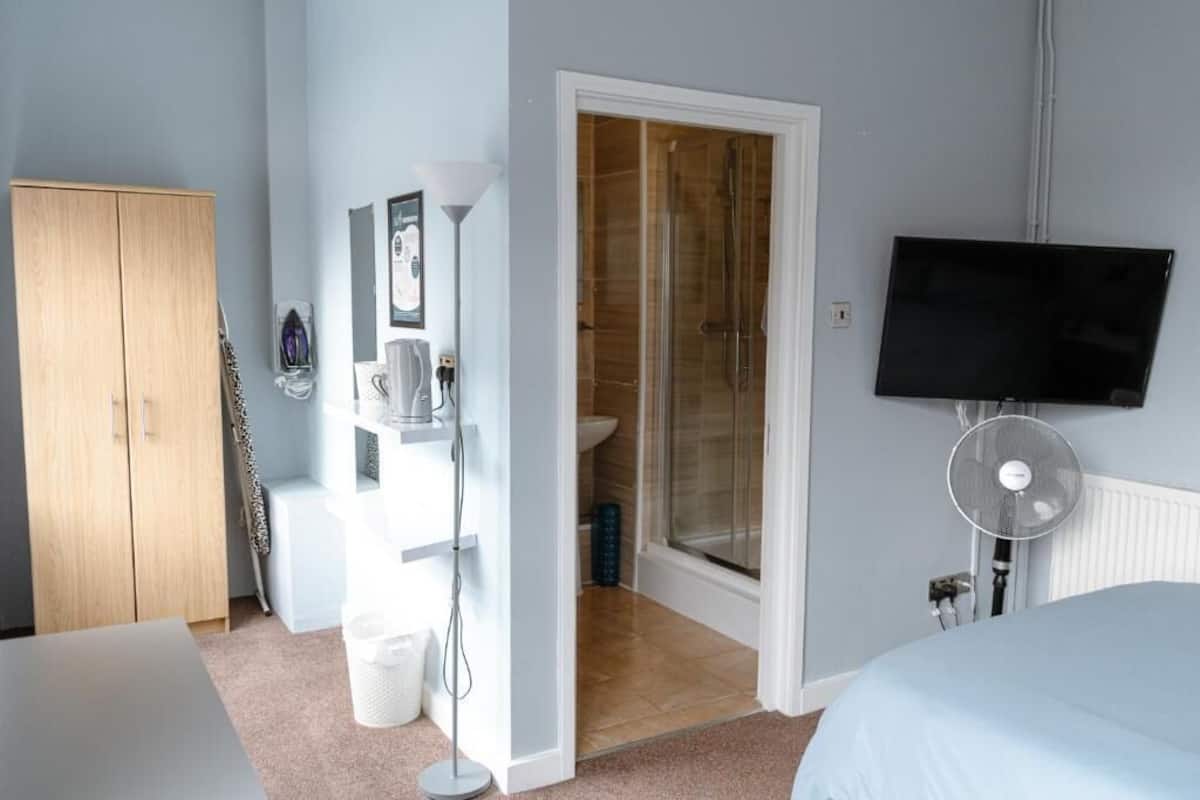 Chambre Double Deluxe, salle de bains privée